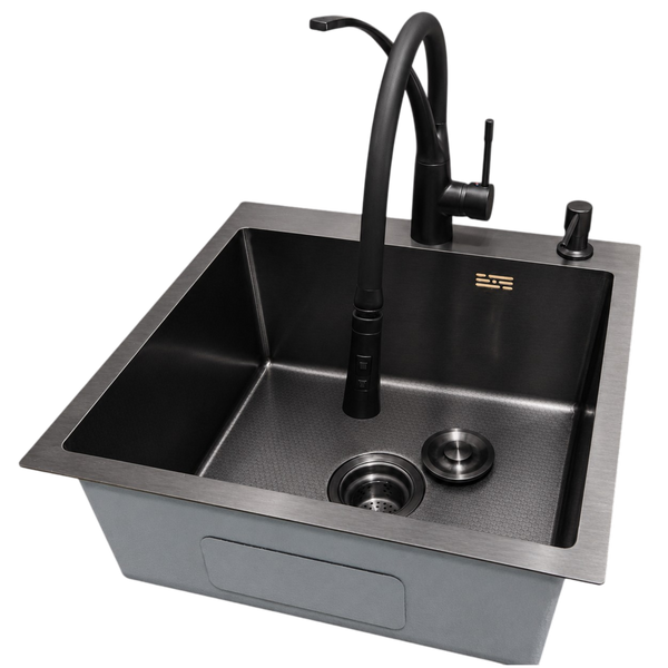 Комплект кухонной мойки Kraft HM 50х50 NANO BLACK (DECOR) PVD (3.0/1.0 мм)+Кухонный смеситель Kroner KRP Ersel - SCH03393BLK SМ467 фото